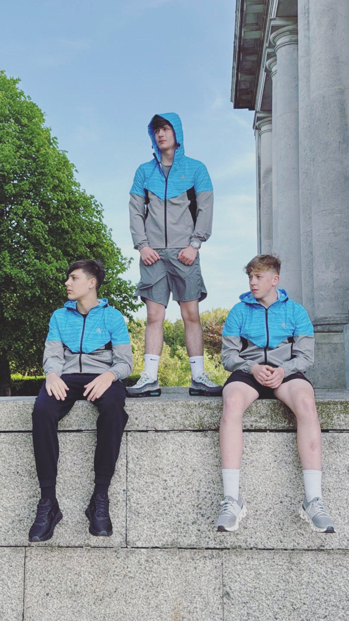 ASCENT Nimbus Blue windbreaker